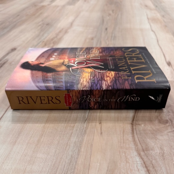 NWT A Voice In the Wind - Picture 2 of 5